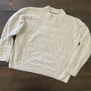 Elegant Women's Cream Crewneck Sweater